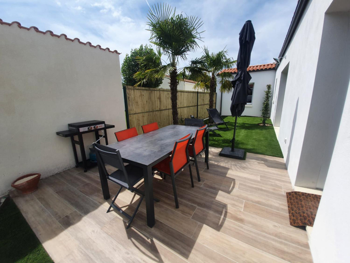 Others 2, Le clos des baigneurs, Charente-Maritime
