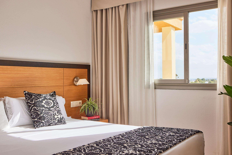 Bedroom 3, Zafiro Tropic, Baleares
