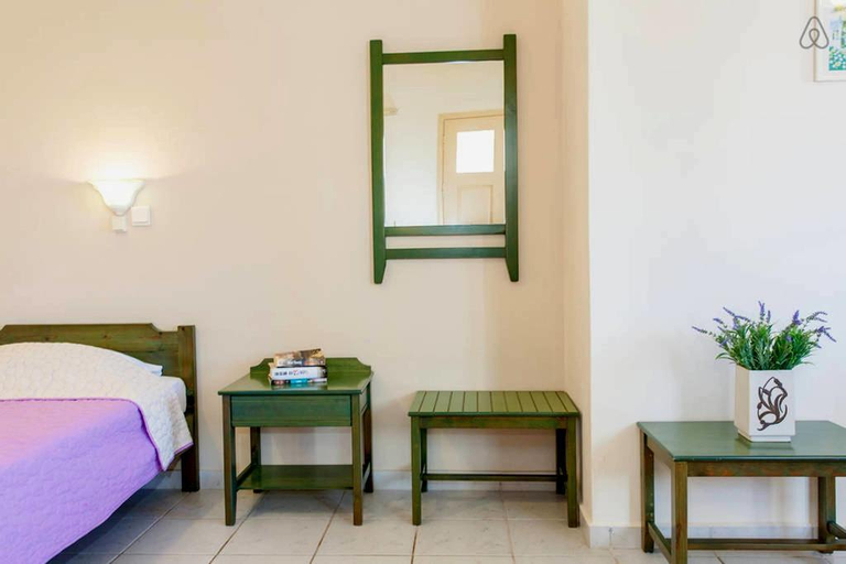 Bedroom 2, Tarra Apartments, Crete