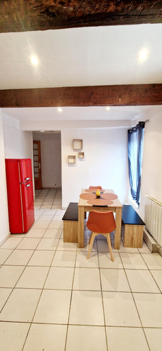 Others 5, Appartement plein centre-ville, Hérault