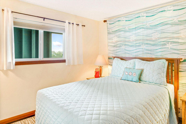 Room 4, Coda Condo 29 in Moclips, Grays Harbor