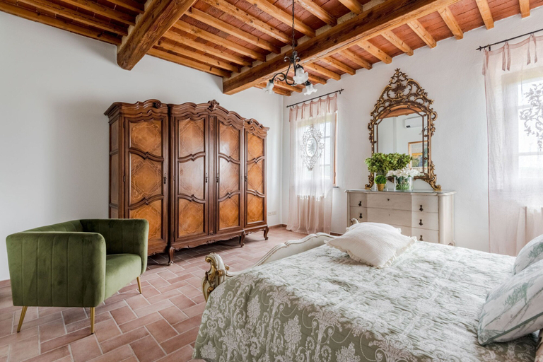 Room 3, Villa del Nonno in Castelfranco di Sotto, Pisa