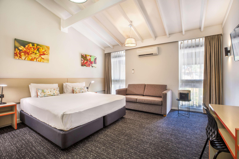 Bedroom 4, Nightcap at the Ranch Hotel, Sydney