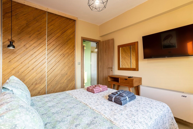 Room 3, Martinia Pool Escape - Tragos Panoramic Views, Peloponnese