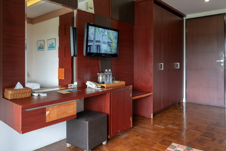 Bathroom 4