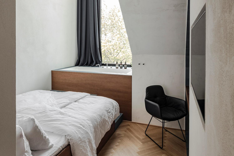 Bedroom 12