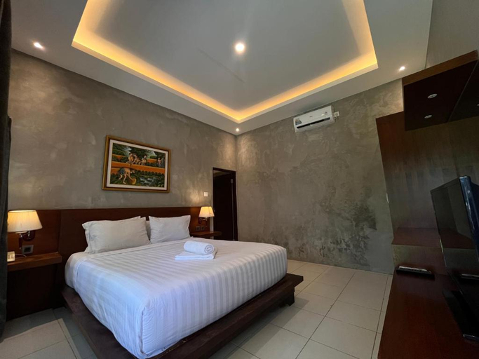 Bedroom 8