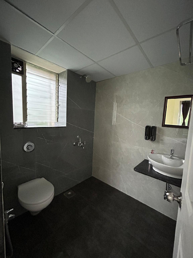 Bathroom 3, Serene 43, Karjat, Raigarh
