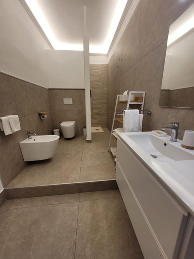 Bathroom 4, Trinacria Luxury B&B, Syracuse