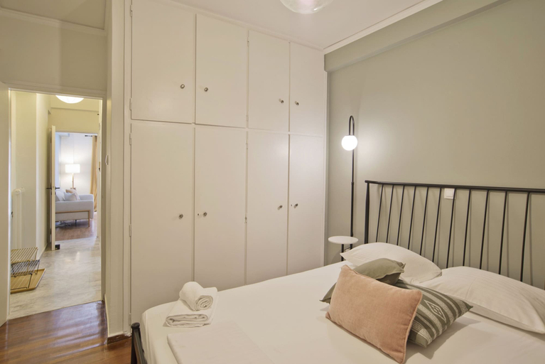Room 5, Hill House Lycabettus, Attica