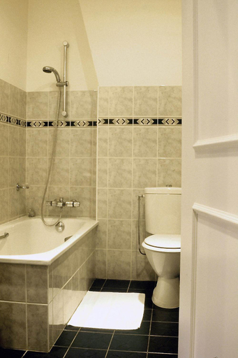 Bathroom, Hotel De Franc Bois, Hainaut