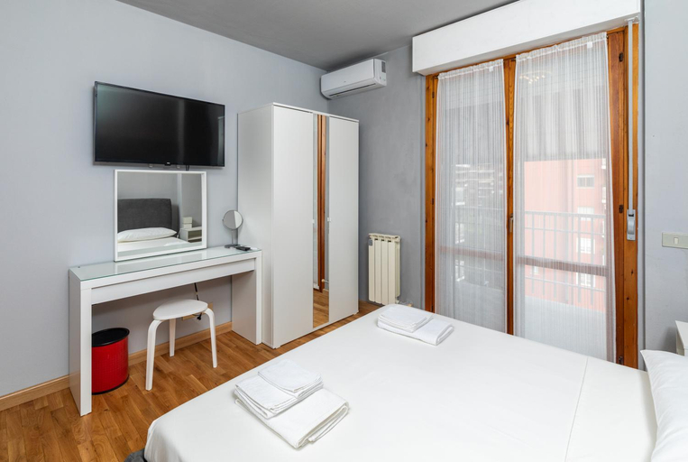 Bedroom 15