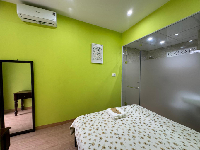 Bedroom 14