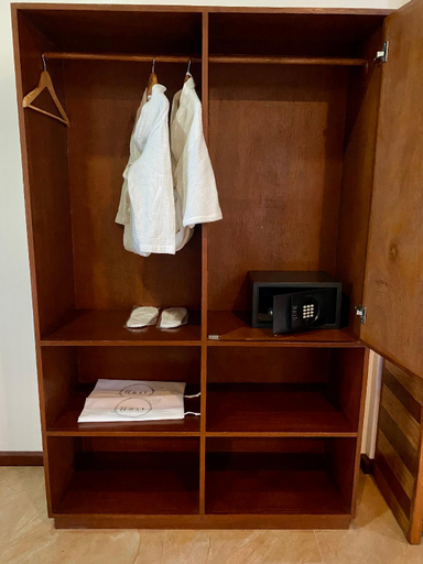 Amenities 8