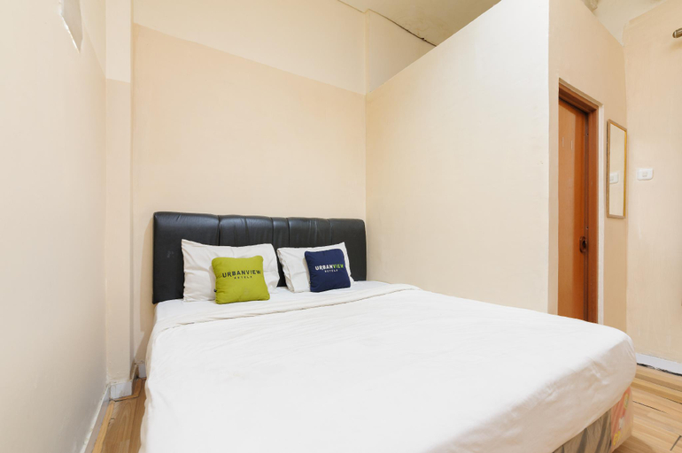 Bedroom 16