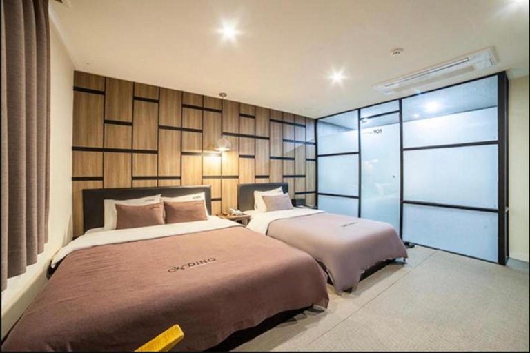 Bedroom 10