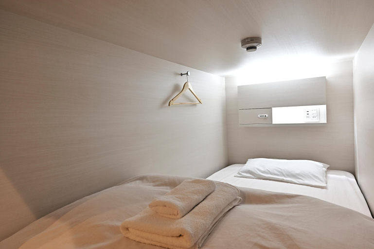 Bedroom 22