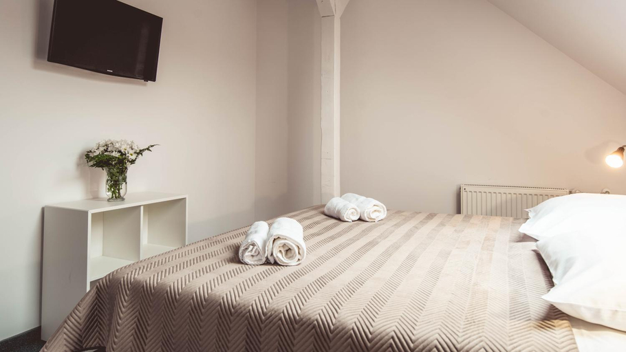 Bedroom 5, Zatwarnica, Bieszczady