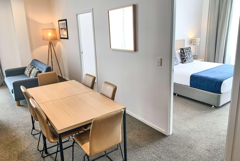 Bedroom 5, Ramada Suites by Wyndham Albany, Waitakere