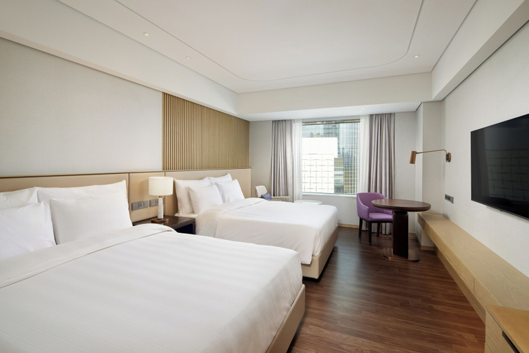 Others 3, Lotte Hotel World, Songpa