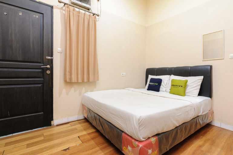 Bedroom 13