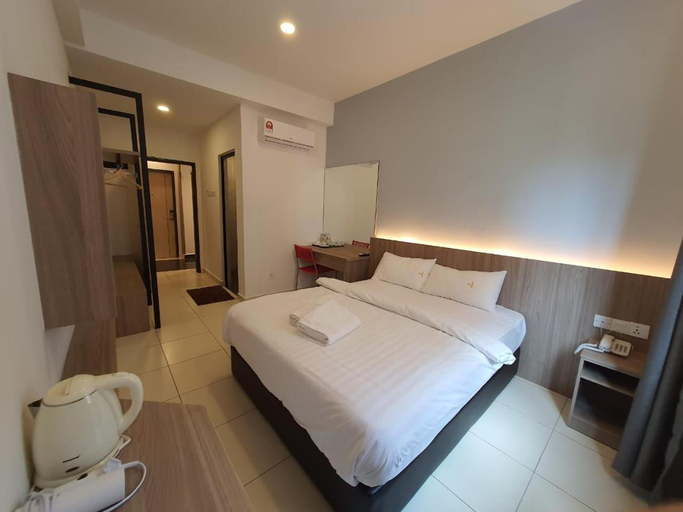 Bedroom 22