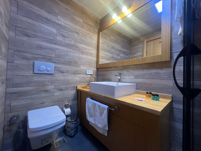Bathroom 3, The Port Rooms Sinop, Merkez