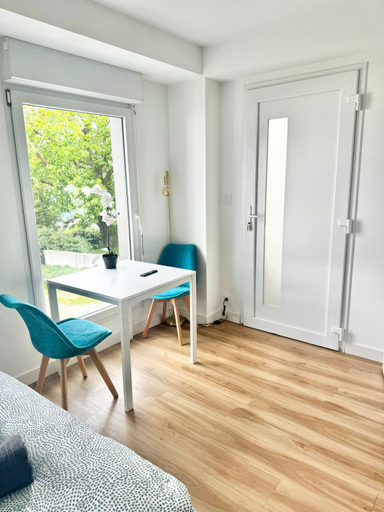 Others 3, Appartements meubles Brest Gay Lussac, Finistère
