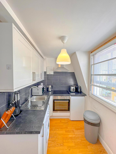 Others 5, Gower street residences, London
