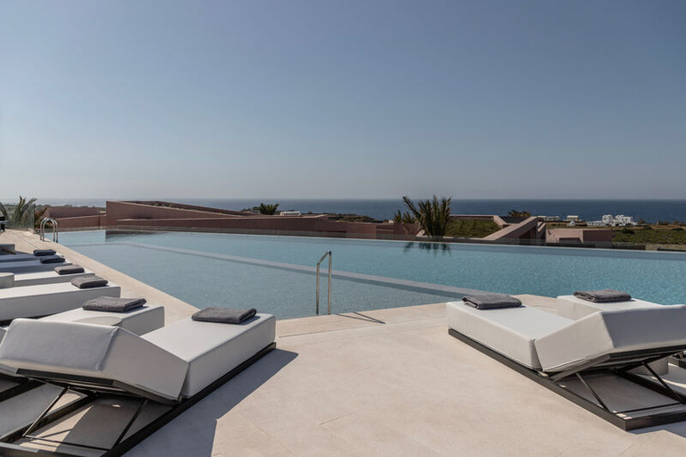 Sport & Beauty 2, Domes Novos Santorini Autograph Collection, South Aegean