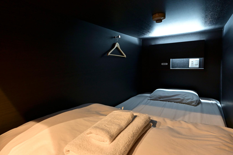 Bedroom 21