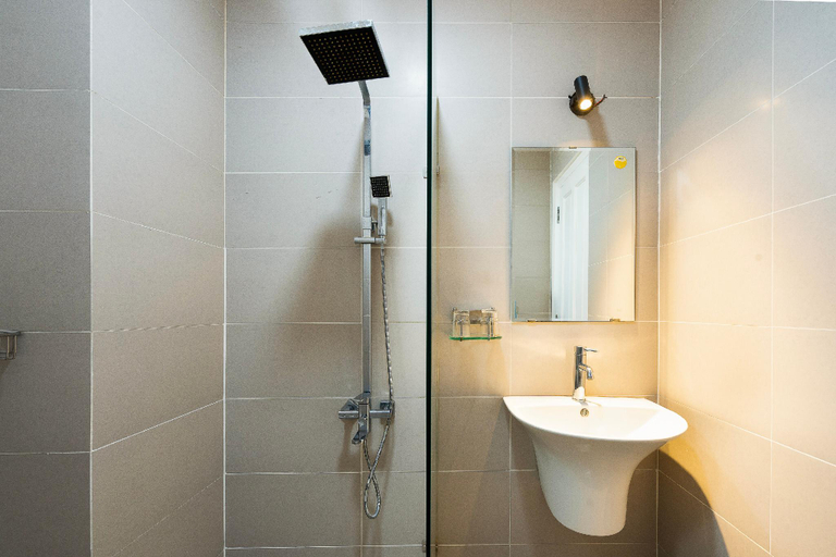 Bathroom 6