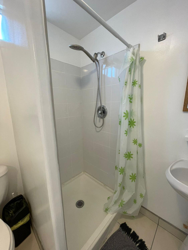 Bathroom 25