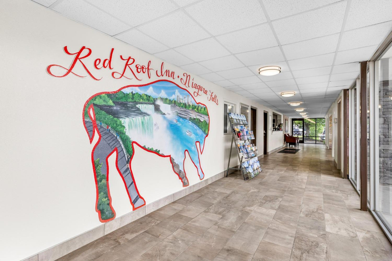 Public Area 2, Red Roof Inn Niagara Falls, Niagara