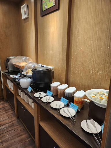 Restaurant 12