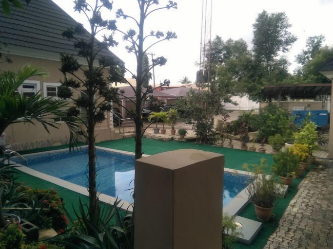 Sport & Beauty, Desco Guest House 2, AbujaMun