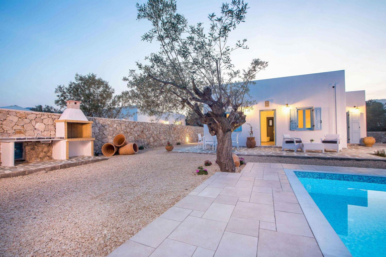 Room 3, Villa Kalathos Dream White, South Aegean