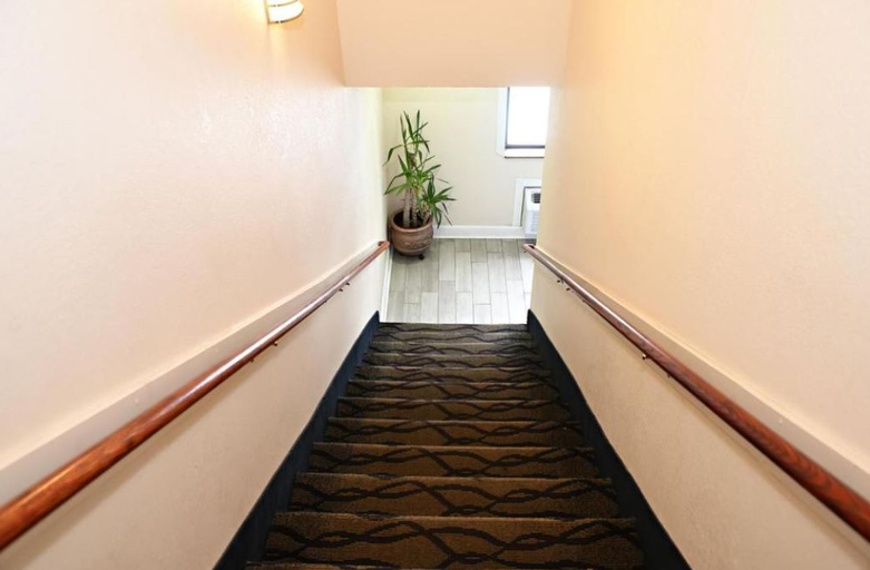 Public Area 3, Hibbing Inn and Suites, Saint Louis