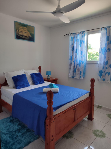 Others 3, Villa bebelos, Pointe-Noire