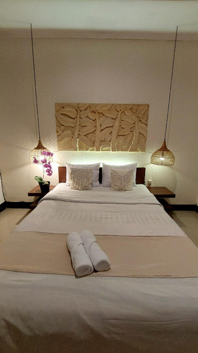 Bedroom 12