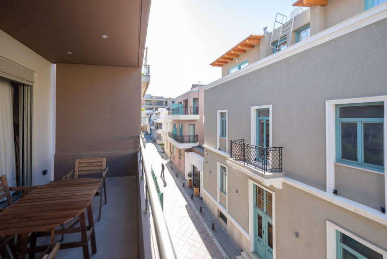 Room 2, Venetian Veil in Heraklion, Crete