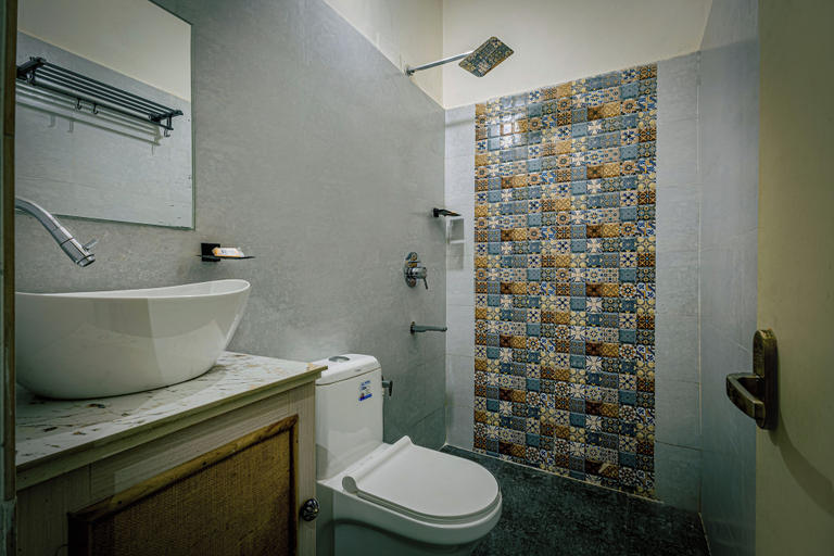 Bathroom, The Baga Domingo, North Goa