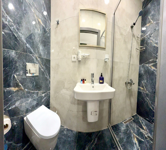 Bathroom 4, Armagan Suite Hotel Taksim, Beyoğlu
