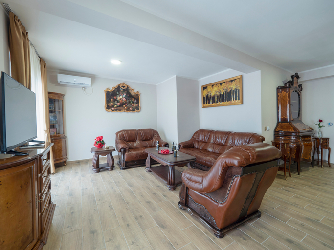 Public Area, Hotel Perun