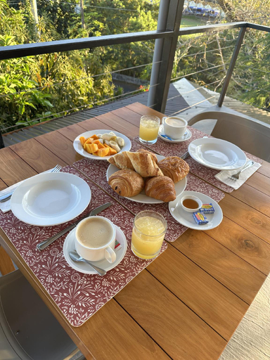 Food & Drinks 5, Ononui lodge