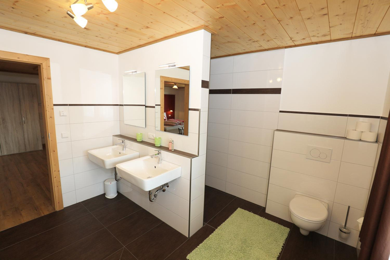 Bathroom 2, Gasthof Beim Endeler, Oberallgäu