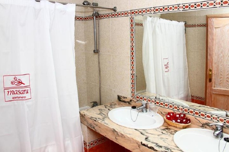 Bathroom 5, Masaru, Santa Cruz de Tenerife