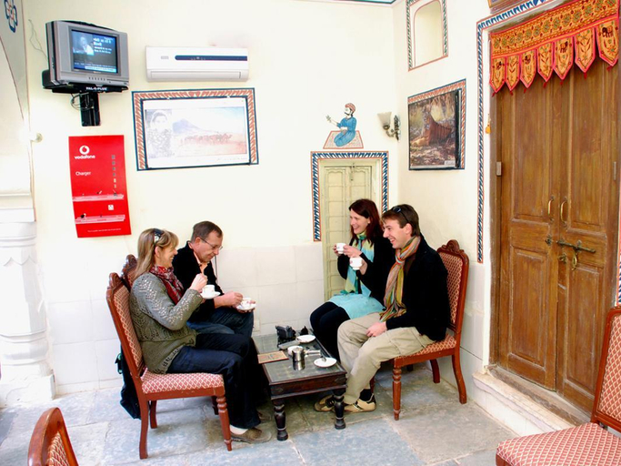 Food & Drinks 3, Singhasan Haveli Mandawa, Jhunjhunun