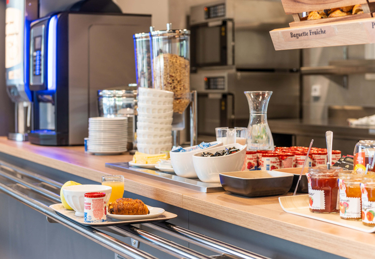 Food & Drinks 3, B&B HOTEL Aix-les-Bains, Savoie