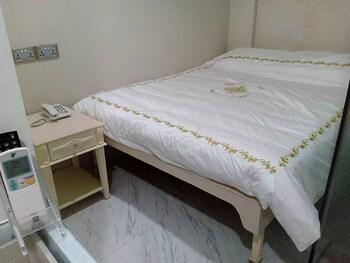 Bedroom 14